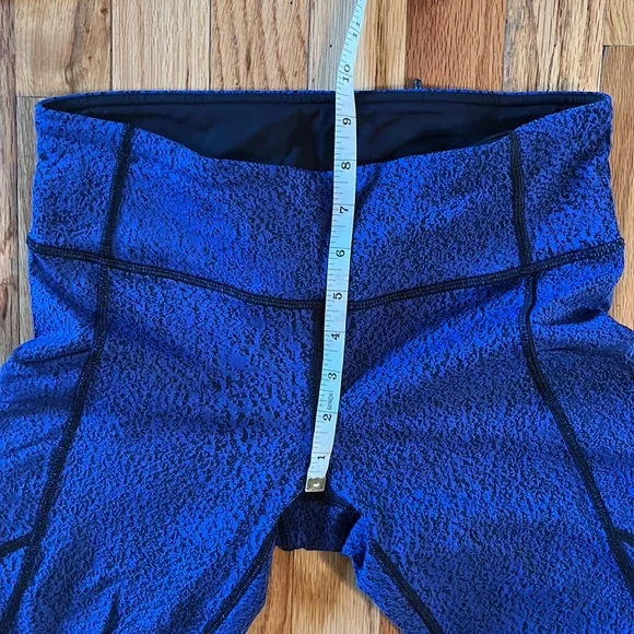 Lululemon leggings - Picture 9 of 9